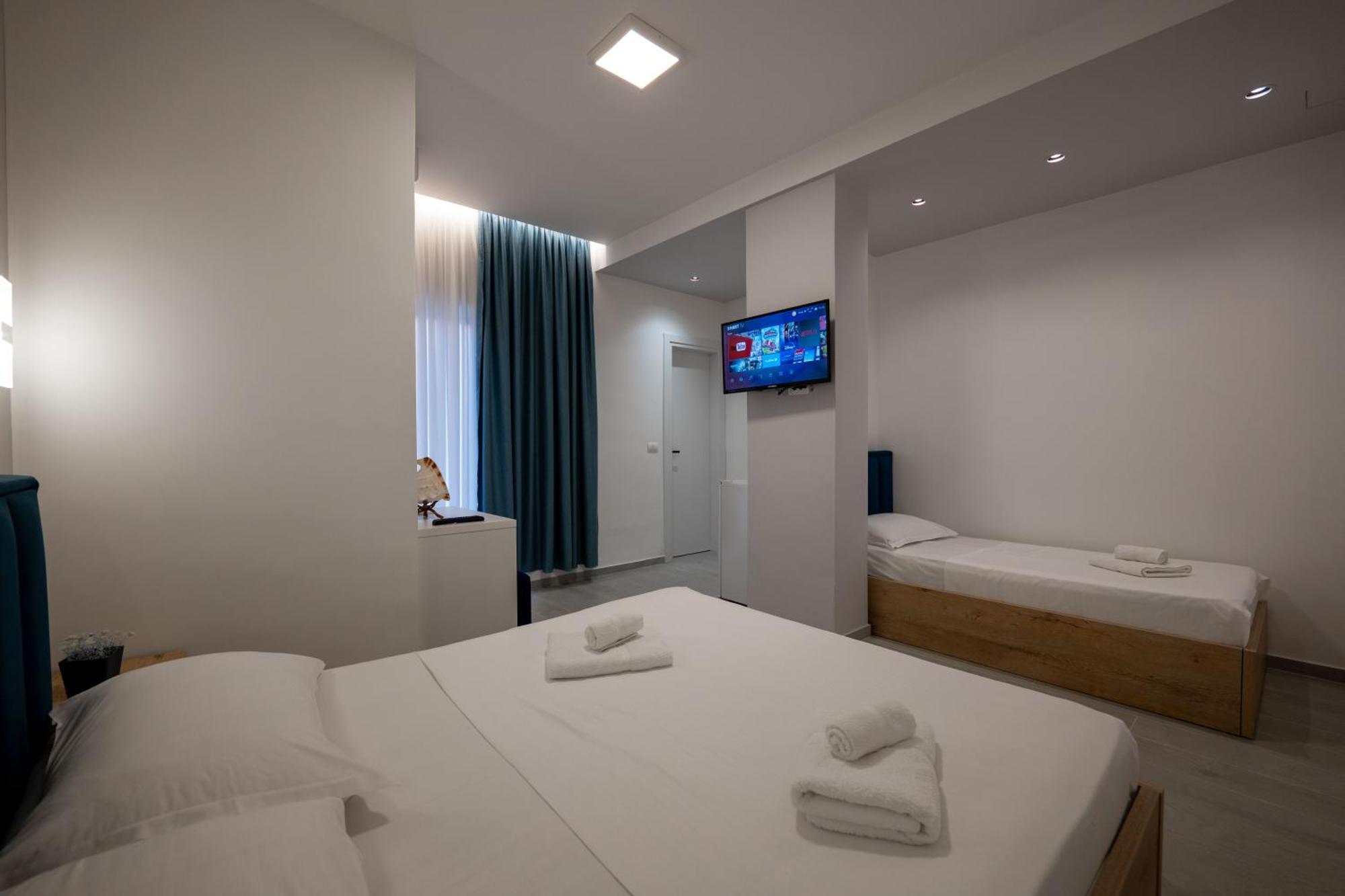 Twins Hotel Ksamil Exterior photo