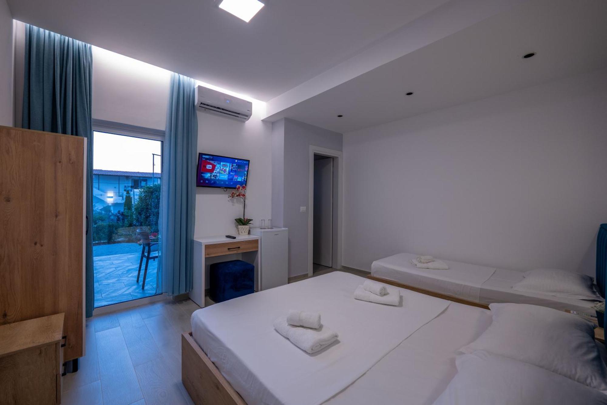 Twins Hotel Ksamil Exterior photo