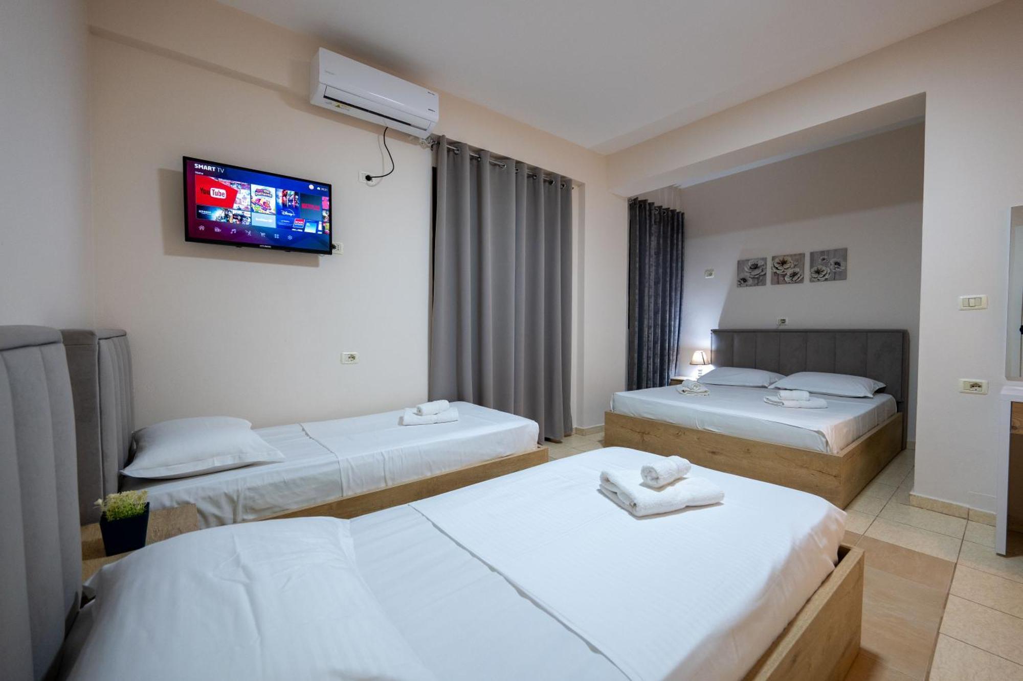 Twins Hotel Ksamil Exterior photo
