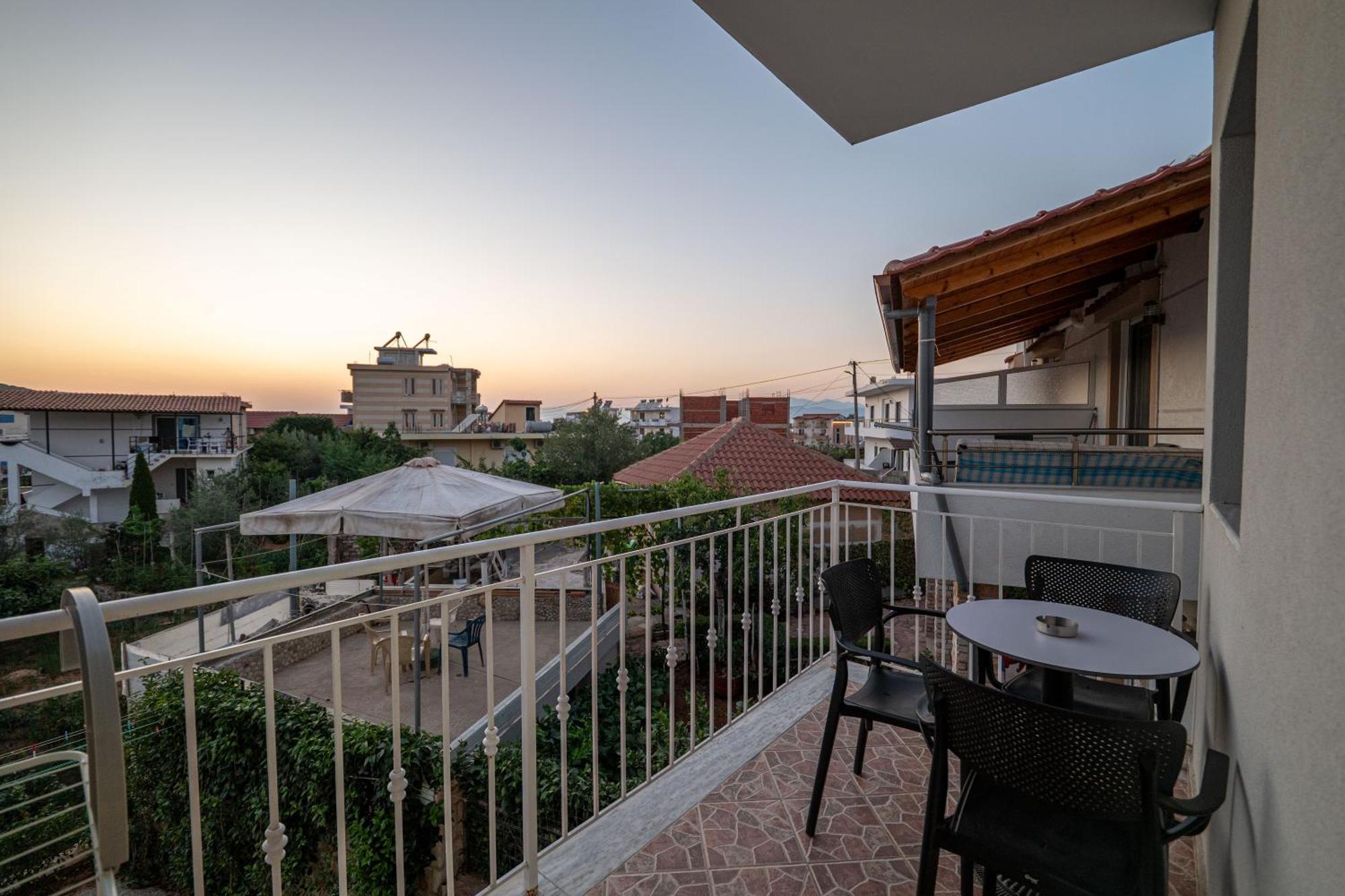 Twins Hotel Ksamil Exterior photo